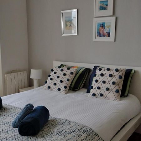 Appartement F3 Au Balcon De La Place Du Martroi Orléans Exteriör bild